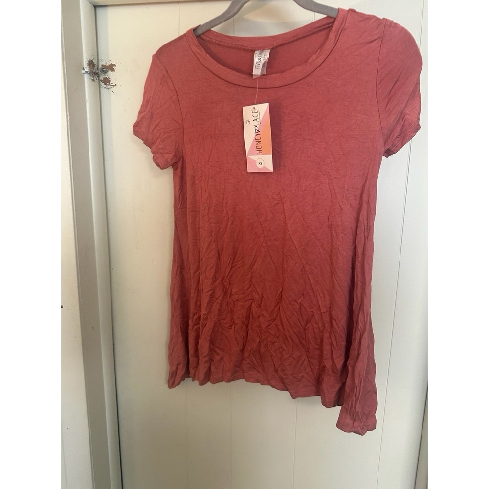 Honey &‎ Lace X-Small Solid Coral T SHIRT NWT